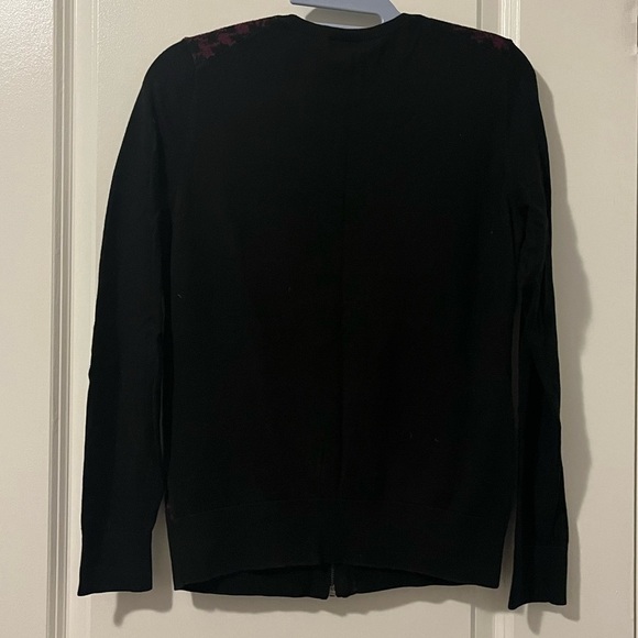 ANN Taylor Sweater Size S - Picture 2 of 6